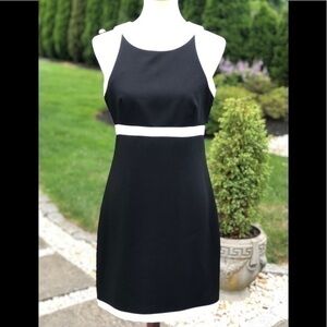 Vintage sleeveless black and white designer dress by Oberon